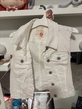 Medium G by Guess White Sleeveless Denim Vest